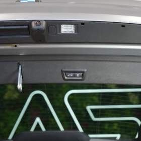 Foto inzerátu BMW X6 M60i*xDRIVE*NIGHT VISION*PANO*