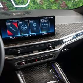 Foto inzerátu BMW X6 M60i*xDRIVE*NIGHT VISION*PANO*