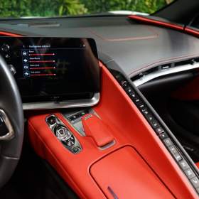 Foto inzerátu Chevrolet Corvette C8*STINGRAY*Z51*BOSE*3LT