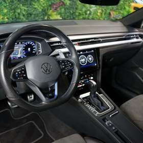 Foto inzerátu Volkswagen Arteon Shooting Brake SB*R*DSG*4M*ACC*DCC*TAŽNÉ*MASÁ