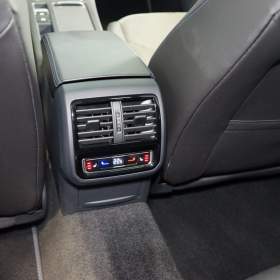 Foto inzerátu Volkswagen Arteon Shooting Brake SB*R*DSG*4M*ACC*DCC*TAŽNÉ*MASÁ