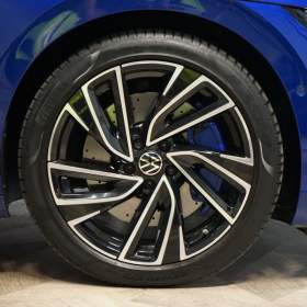 Foto inzerátu Volkswagen Arteon Shooting Brake SB*R*DSG*4M*ACC*DCC*TAŽNÉ*MASÁ