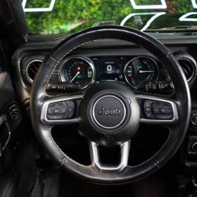 Foto inzerátu Jeep Wrangler UNLIMITED*SAHARA*4Xe*HYBRID*CZ