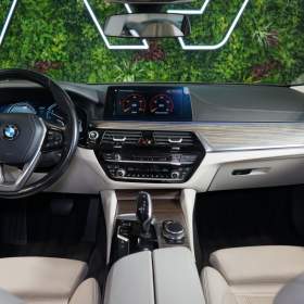 Foto inzerátu BMW 30d*xDRIVE*TOURING*360*HUD*TAŽ