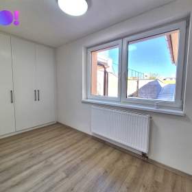 Foto inzerátu Pronájem rodinného domu 5+kk s garáží a zahradou, Obědkovice