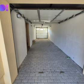 Foto inzerátu Pronájem rodinného domu 5+kk s garáží a zahradou, Obědkovice