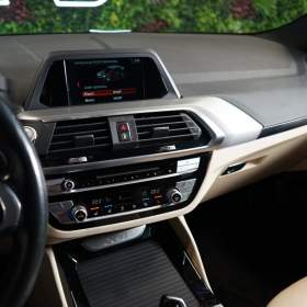 Foto inzerátu BMW X4 25d*xDRIVE*LED*HUD*CAMERA*