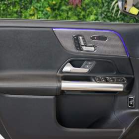 Foto inzerátu Mercedes-Benz 220*4M*PANO*NEZ.TOP*360*LED*