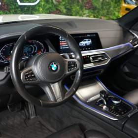 Foto inzerátu BMW X5 40i*xDRIVE*LED*CAMERA*CARPLAY*