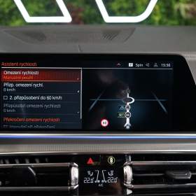 Foto inzerátu BMW X5 40i*xDRIVE*LED*CAMERA*CARPLAY*