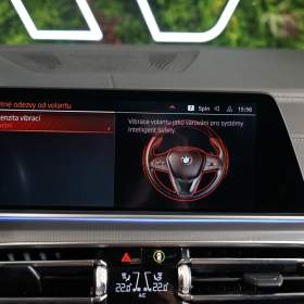 Foto inzerátu BMW X5 40i*xDRIVE*LED*CAMERA*CARPLAY*