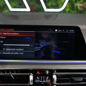 Foto inzerátu BMW X5 40i*xDRIVE*LED*CAMERA*CARPLAY*