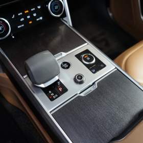 Foto inzerátu Land Rover Range Rover P530*AUTOBIOGRAPHY*360*TAŽ*MER