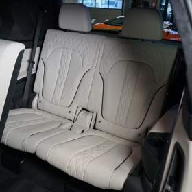 Foto inzerátu BMW X7 40d*xDRIVE*H/K*TAŽNÉ*HUD*INDIV