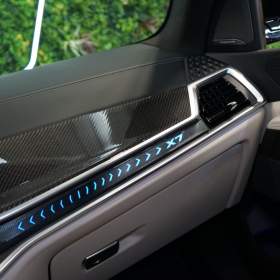 Foto inzerátu BMW X7 40d*xDRIVE*H/K*TAŽNÉ*HUD*INDIV