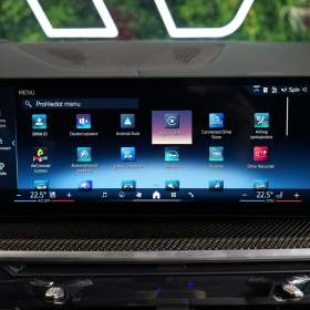 Foto inzerátu BMW X7 40d*xDRIVE*H/K*TAŽNÉ*HUD*INDIV