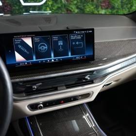 Foto inzerátu BMW X7 40d*xDRIVE*H/K*TAŽNÉ*HUD*INDIV