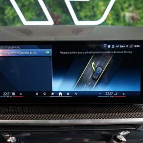 Foto inzerátu BMW X7 40d*xDRIVE*H/K*TAŽNÉ*HUD*INDIV