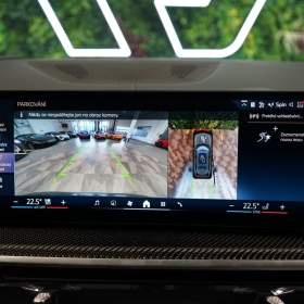 Foto inzerátu BMW X7 40d*xDRIVE*H/K*TAŽNÉ*HUD*INDIV