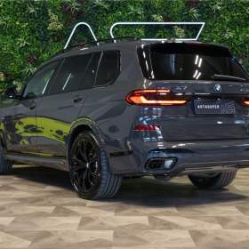 Foto inzerátu BMW X7 40d*xDRIVE*H/K*TAŽNÉ*HUD*INDIV