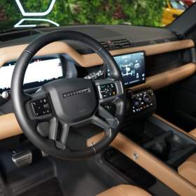 Foto inzerátu Land Rover Defender D300*110*HSE*X-DYNAMIC*