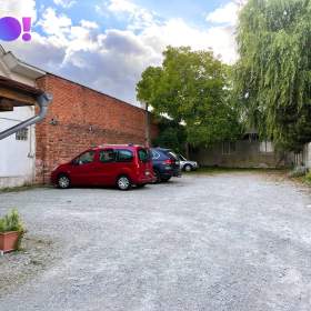 Foto inzerátu Prodej penzionu s restaurací a bytem, Třeboň