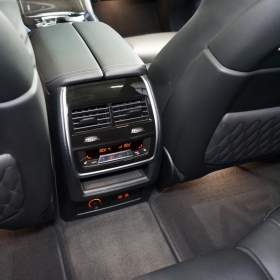 Foto inzerátu BMW X7 40i*xDRIVE*PANO*SERVICE*HUD*36