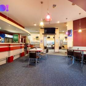 Foto inzerátu Prodej restaurace s bowlingem, Louny