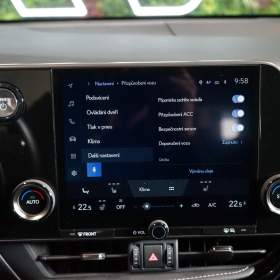 Foto inzerátu Lexus NX 350h COMFORT TOP*FWD*LED*ZÁRUKA*DRC