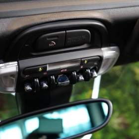 Foto inzerátu Mini Cooper JCW*CABRIO*170kW*CAMERA*CARPLA