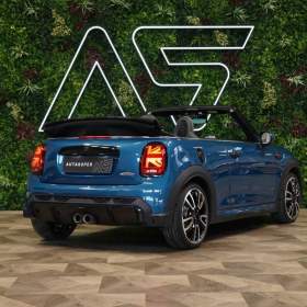 Foto inzerátu Mini Cooper JCW*CABRIO*170kW*CAMERA*CARPLA