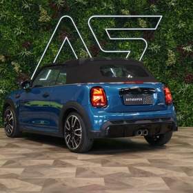 Foto inzerátu Mini Cooper JCW*CABRIO*170kW*CAMERA*CARPLA