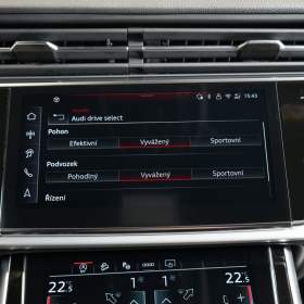 Foto inzerátu Audi Q8 50 TDI*QUATTRO*S-LINE*TAŽ*360*