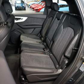 Foto inzerátu Audi Q7 50 TDI*QUATTRO*7MÍST*TAŽ*VZDUC