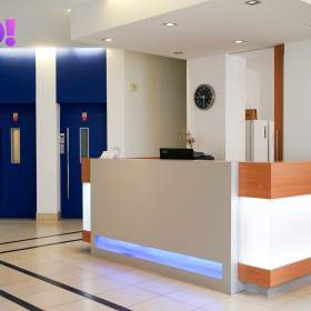 Pronájem kanceláře 420 m² se sdílenou recepcí – Žerotínova, Praha 3 – Žižkov / 19642124