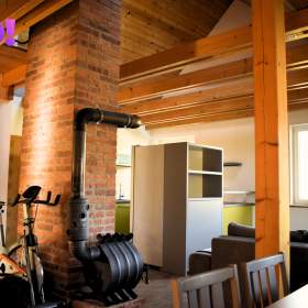 Pronájem mezonetového bytu 4+kk, Rožnov pod Radhoštěm / 19643002