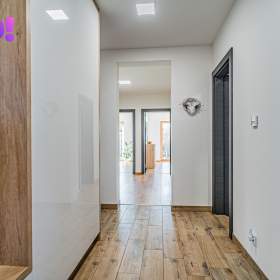Foto inzerátu Moderní novostavba 4KK 137m2 s pozemkem 799 m2 v části Rychvald u Ostravy