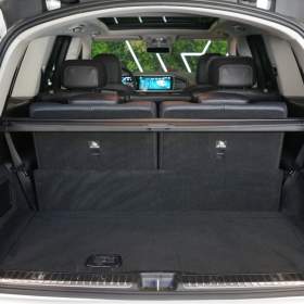 Foto inzerátu Mercedes-Benz GLS 400d*4M*PANO*TAŽ*BURM*MASÁŽ*HU