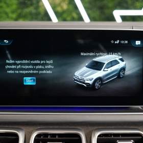 Foto inzerátu Mercedes-Benz GLE 580*4M*TAŽ*PANO*HUD*BURM3D*