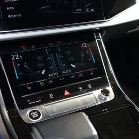 Foto inzerátu Audi Q7 50 TDI*MATRIX*VZDUCH*TAŽ*S-LIN