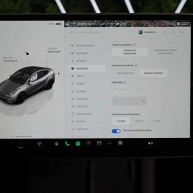 Foto inzerátu Tesla Model Y DUAL-MOTOR*PERFORMANCE*