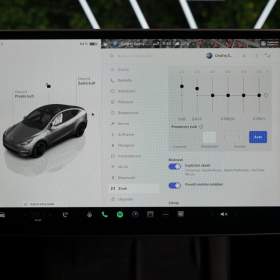 Foto inzerátu Tesla Model Y DUAL-MOTOR*PERFORMANCE*