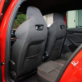 Foto inzerátu Škoda Octavia RS*COMBI*2.0 TDI*CARPLAY*ACC