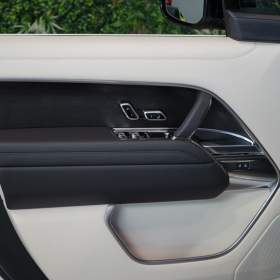 Foto inzerátu Land Rover Range Rover D350*AUTOBIOGRAPHY*TOW*