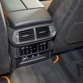 Foto inzerátu Lamborghini Urus S*PANO*MASÁŽ*360*B&O3D*TAŽ*