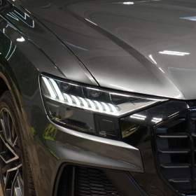 Foto inzerátu Audi Q8 50 TDI*MASÁŽ*NEZ.TOP*PANO*B&O