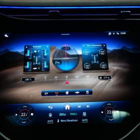 Foto inzerátu Mercedes-Benz EQS SUV*500*4M*PANO*360*ZÁRUKA*