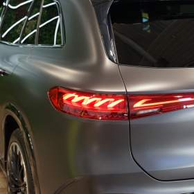 Foto inzerátu Mercedes-Benz EQS SUV*500*4M*PANO*360*ZÁRUKA*