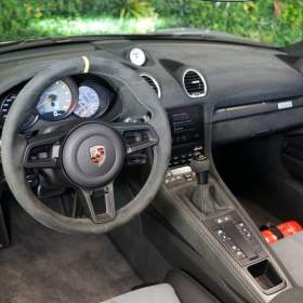 Foto inzerátu Porsche 718 SPYDER RS*WEISSACH*CARBON*PDLS