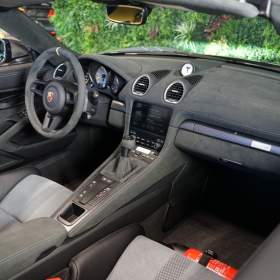 Foto inzerátu Porsche 718 SPYDER RS*WEISSACH*CARBON*PDLS